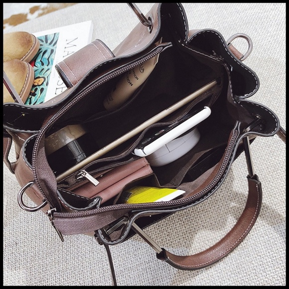 #NEW TURIN Crossbody C - Picture 7 of 8